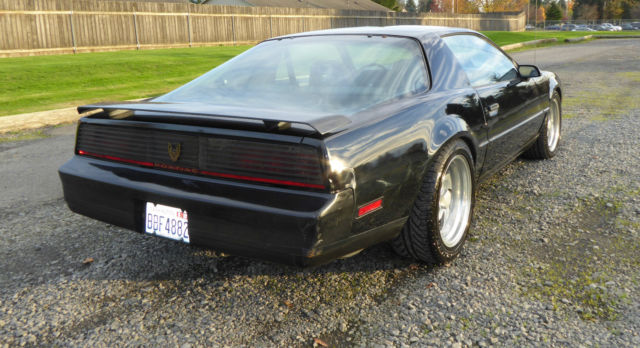 1982 Pontiac Firebird Trans Am Coupe 2-Door - photo 6