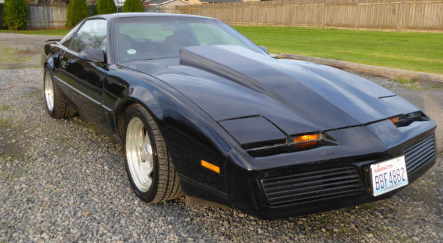 1982 Pontiac Firebird Trans Am Coupe 2-Door - photo 8