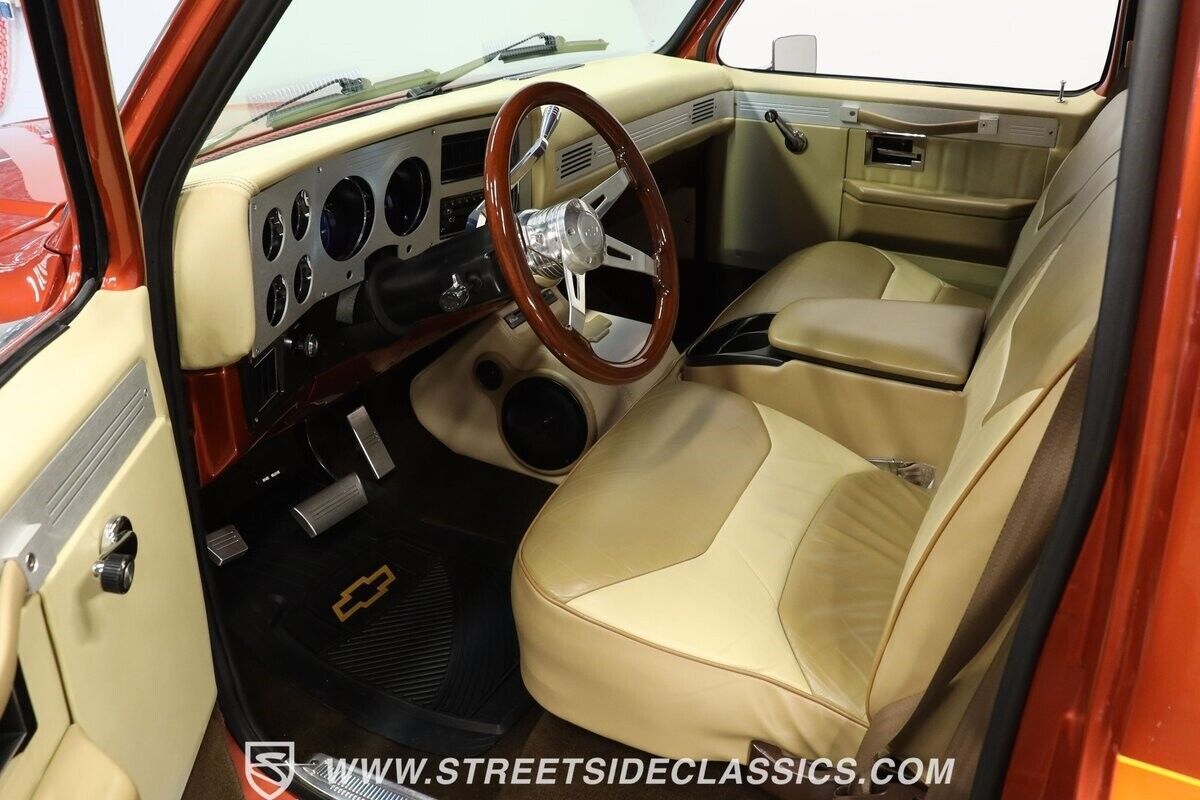 1985 Chevrolet C-10 - photo 5