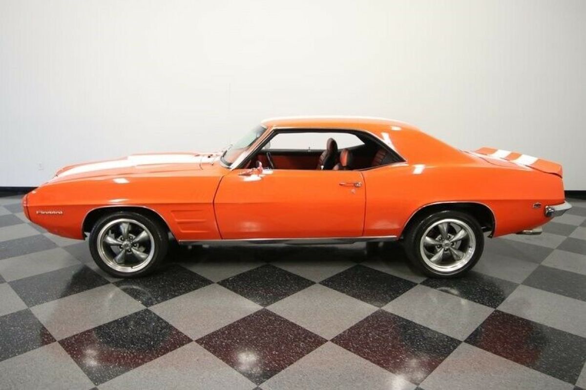 1969 Pontiac Firebird Restomod - photo 3