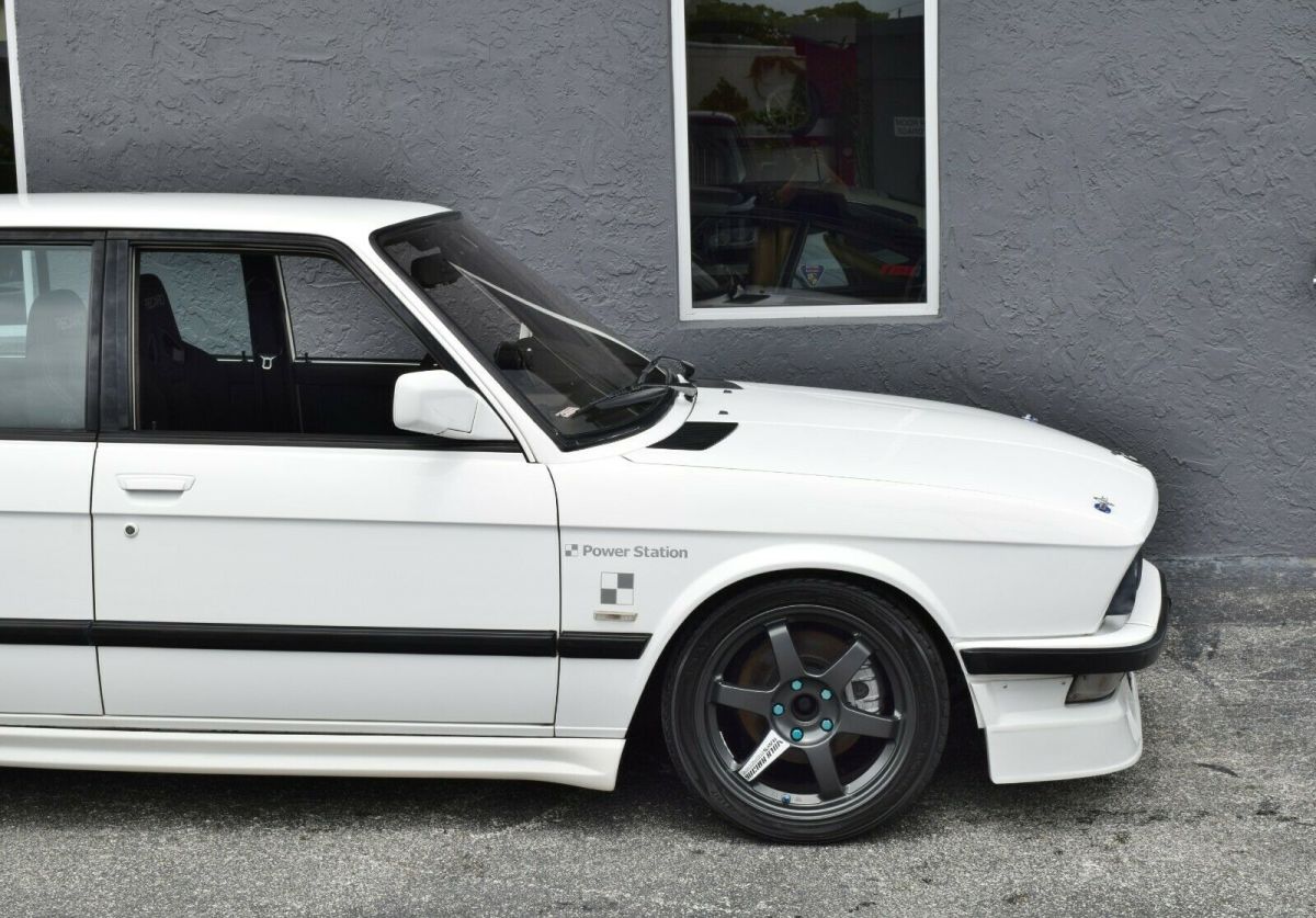 1986 BMW 5-Series E28 HKS TWIN TURBO - photo 9