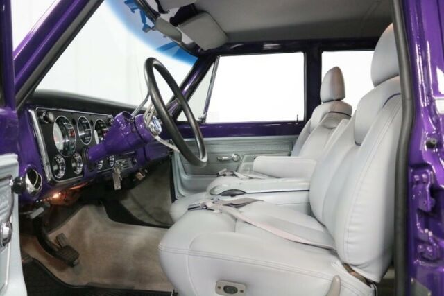1972 Chevrolet Suburban C20 - photo 5
