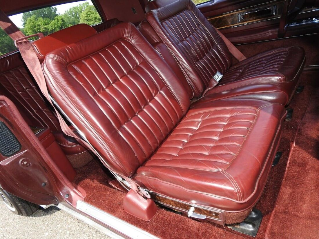 1984 Oldsmobile Toronado Brougham - photo 12