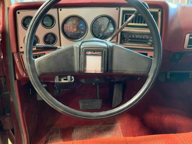 1980 GMC C/K 3500 Series Sierra Classic 3500 3x3 - photo 13