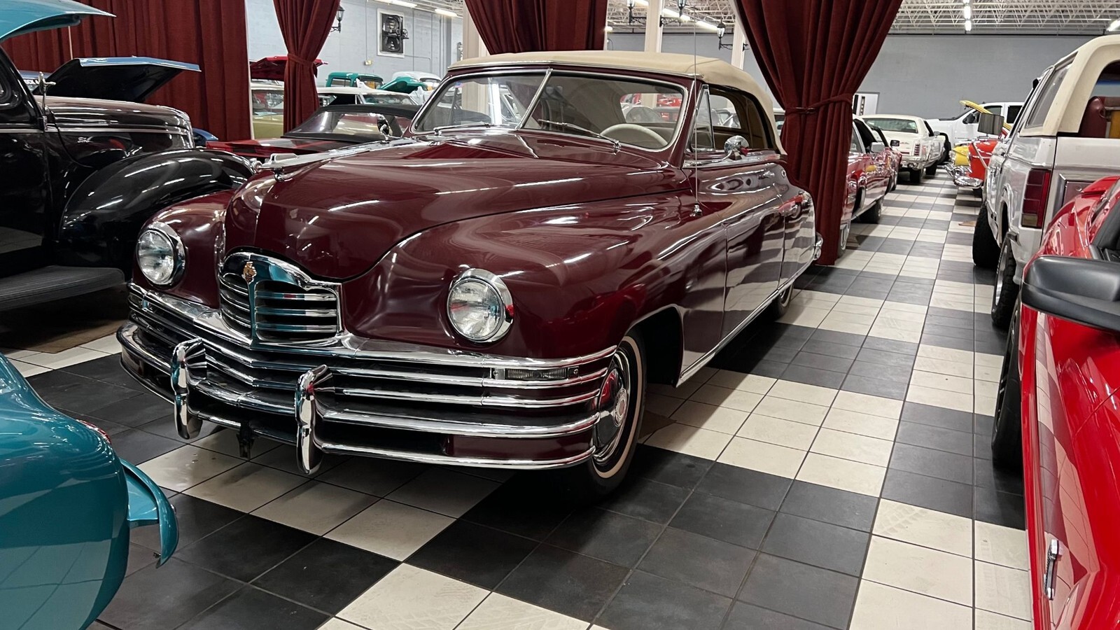 1948 Packard Victoria Super 8 - photo 10