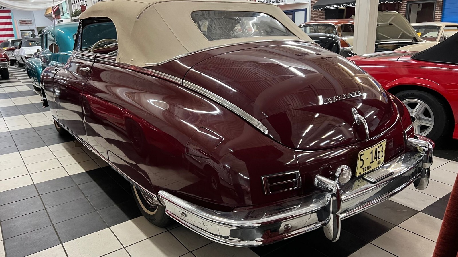1948 Packard Victoria Super 8 - photo 13