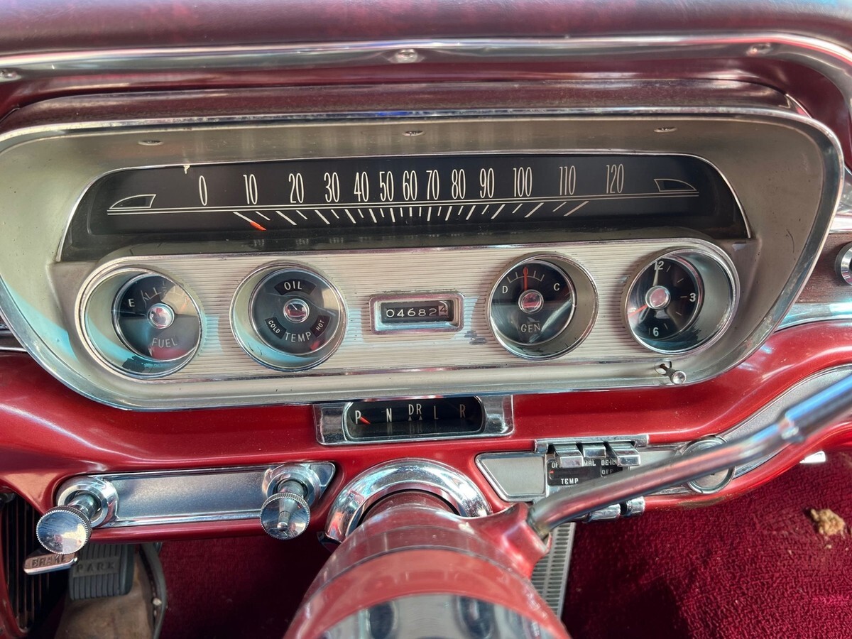 1960 Pontiac Bonneville - photo 12