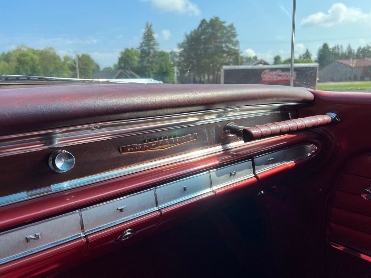 1960 Pontiac Bonneville - photo 8