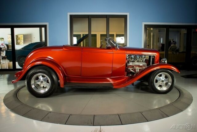 1932 Ford Roadster - photo 6