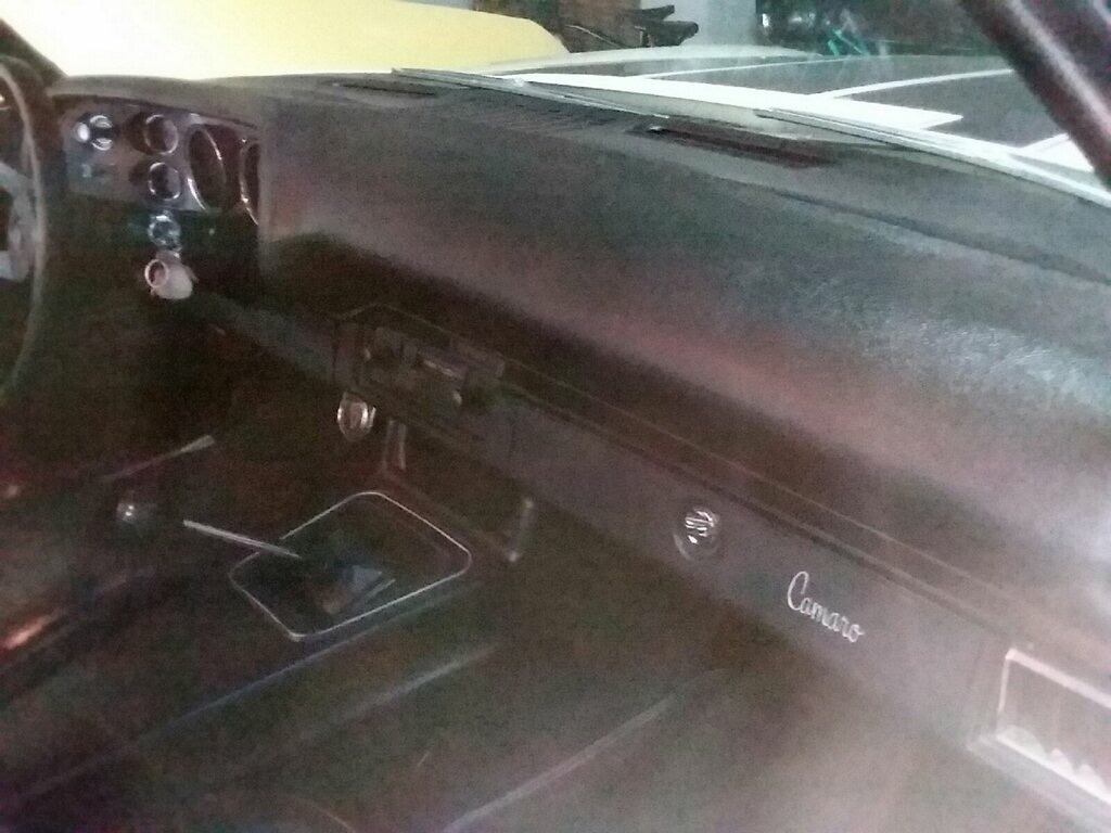1974 Chevrolet Camaro -Z/28-NUMBERS MATCHING-SHOWS 32,000 MILES - photo 10