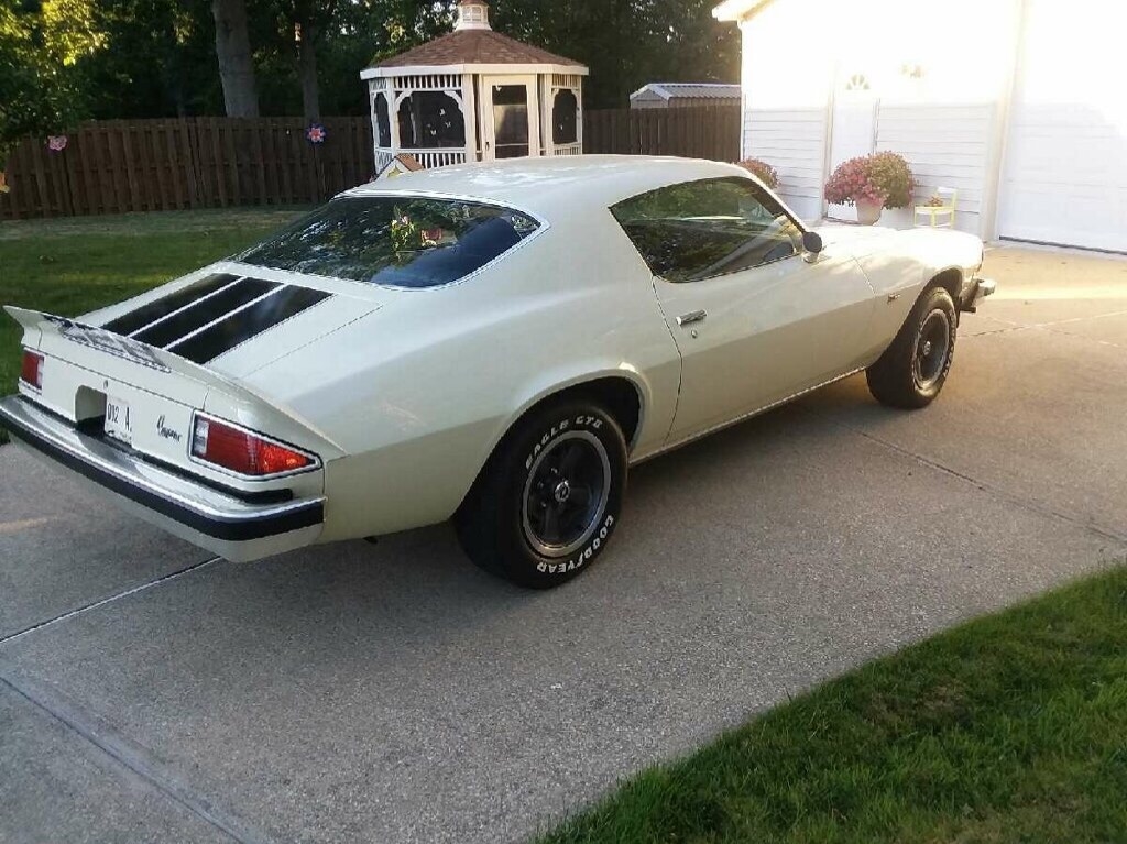 1974 Chevrolet Camaro -Z/28-NUMBERS MATCHING-SHOWS 32,000 MILES - photo 4