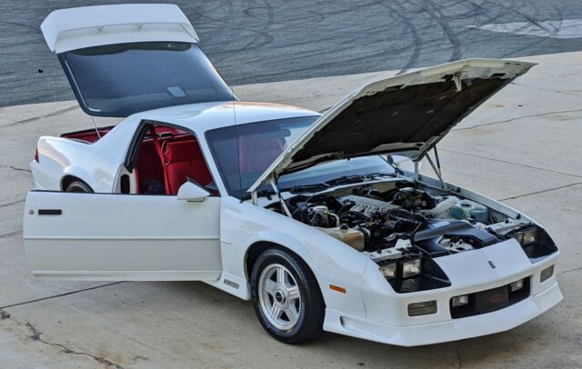 1991 Chevrolet Camaro BUY IT NOW 53K MILES 5.7L RED INTERIOR I-ROC Z28!! - photo 6