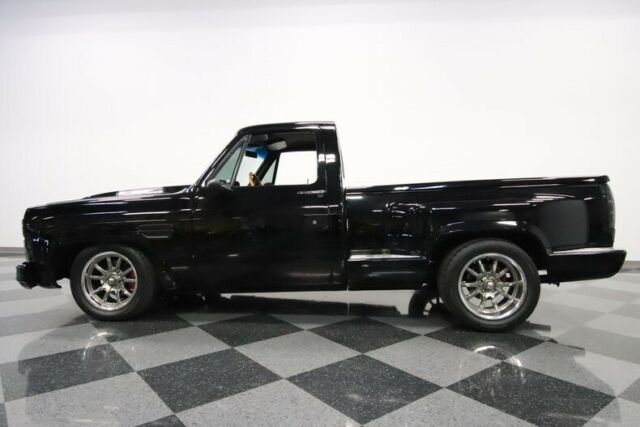 1979 Chevrolet C-10 Stepside Restomod - photo 3