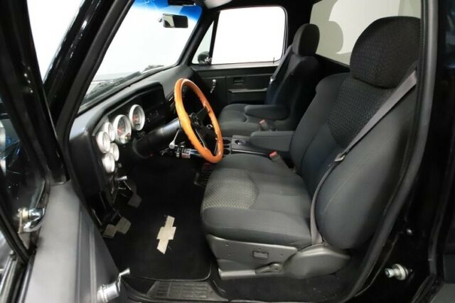 1979 Chevrolet C-10 Stepside Restomod - photo 5