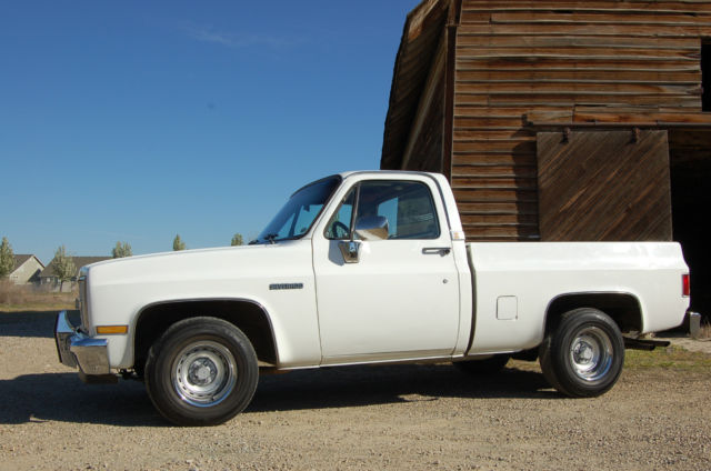 1985 Chevrolet C-10 - photo 3