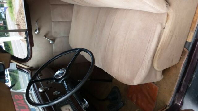1937 Chrysler Royal Royal - photo 2