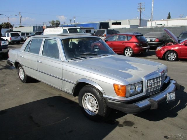 1976 Mercedes-Benz 400-Series - photo 3