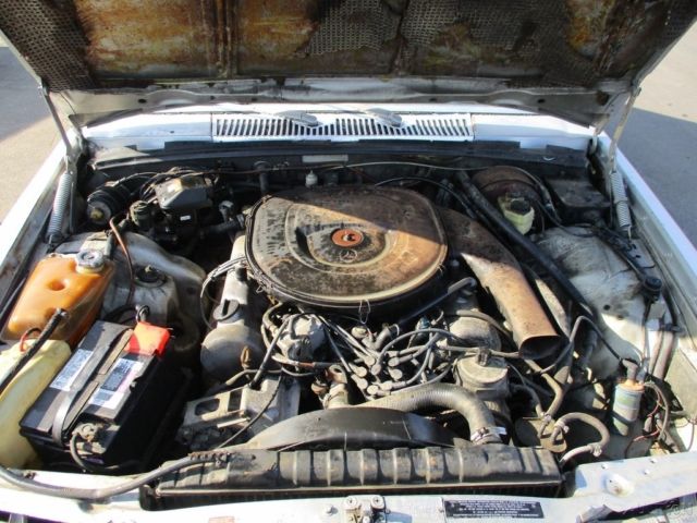1976 Mercedes-Benz 400-Series - photo 9