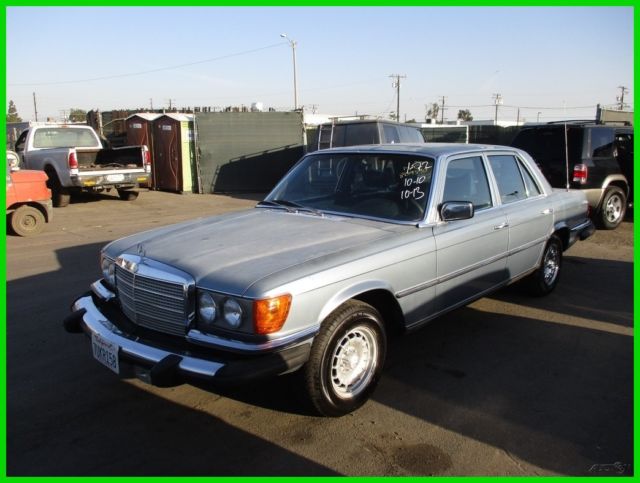 1978 Mercedes-Benz 200-Series - photo 2