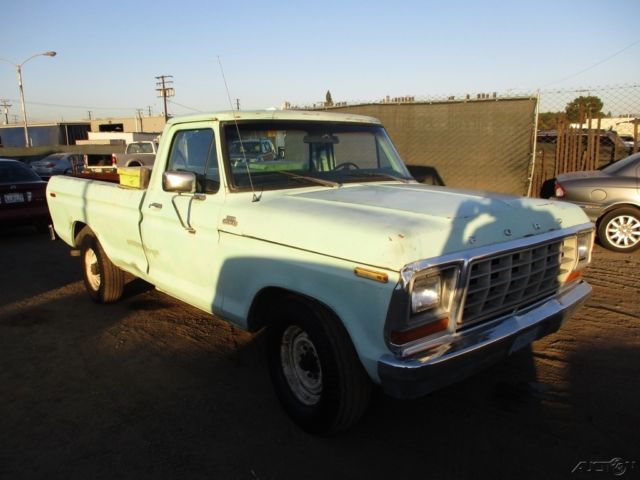1979 Ford F-250 - photo 8
