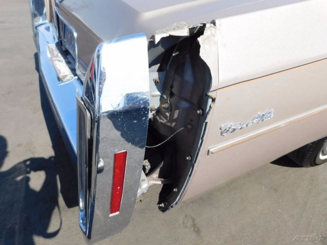 1983 Cadillac DeVille - photo 10