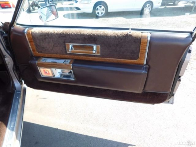 1983 Cadillac DeVille - photo 12
