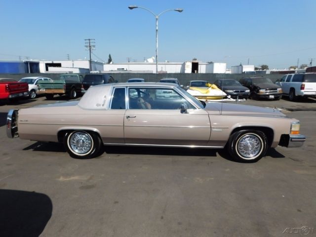 1983 Cadillac DeVille - photo 6