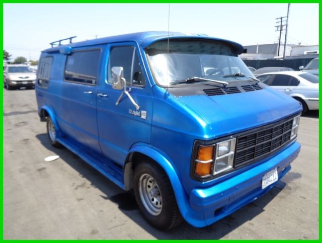 1984 Dodge Ram Van B250 - photo 2