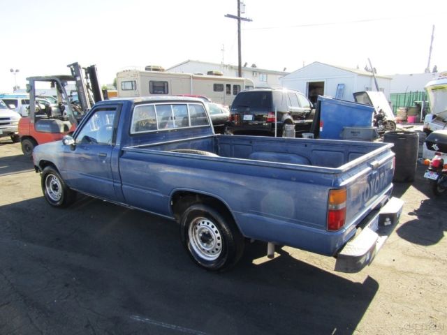 1986 Toyota Pickup - photo 3