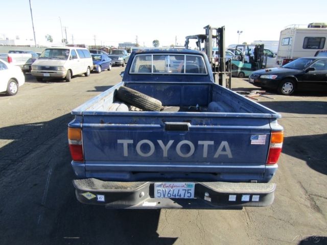1986 Toyota Pickup - photo 4