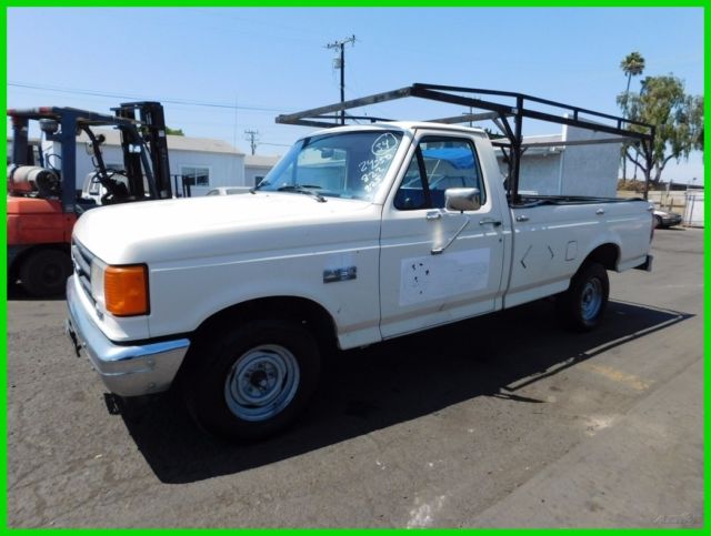 C 1987 Ford F-150 XLT Used 4.9L I6 12V NO RESERVE 1987 Ford F-150 XLT