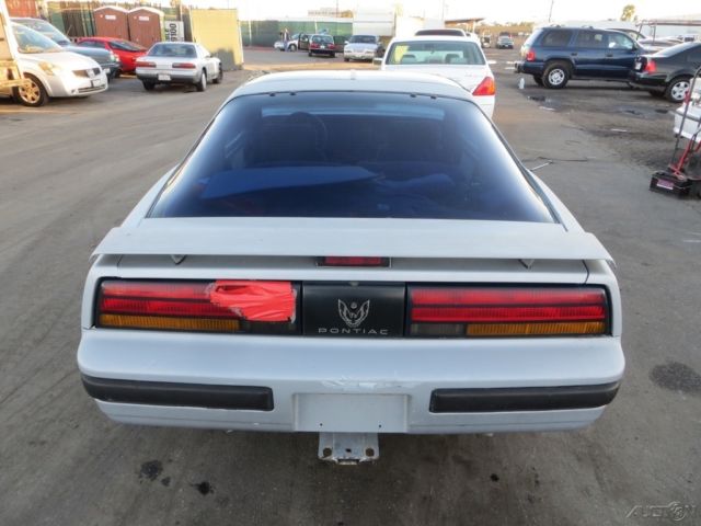 1987 Pontiac Firebird Base Coupe 2-Door - photo 5