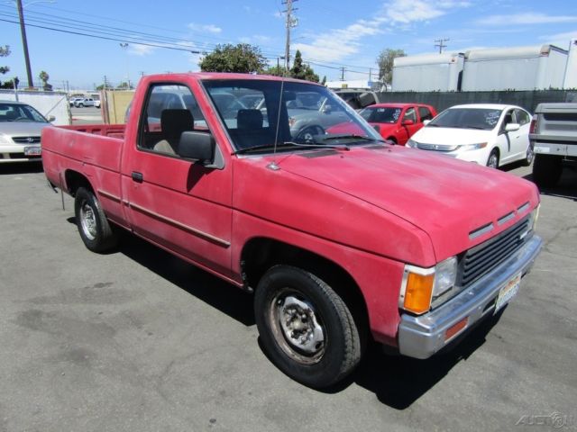 1987 Nissan Truck XE - photo 3
