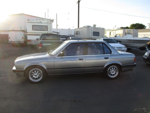 1989 BMW 3-Series 325i - photo 2
