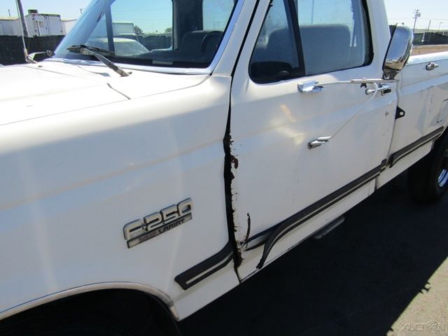 1989 Ford F-250 - photo 7