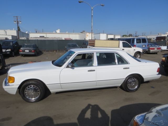 1989 Mercedes-Benz 300-Series 4 Dr - photo 3
