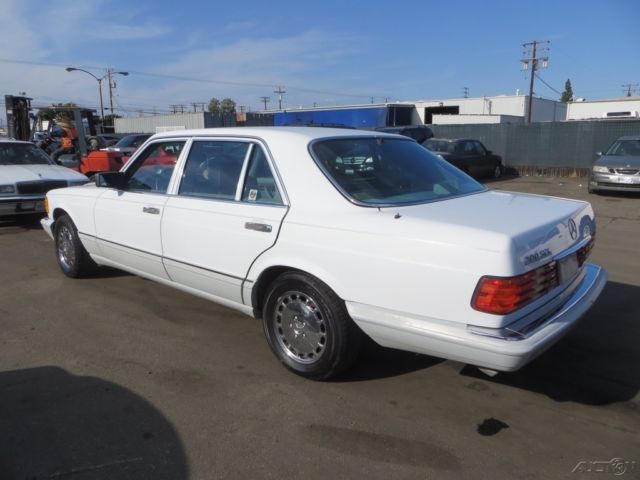 1989 Mercedes-Benz 300-Series 4 Dr - photo 4