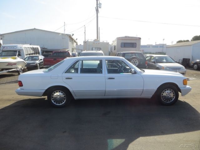 1989 Mercedes-Benz 300-Series 4 Dr - photo 7