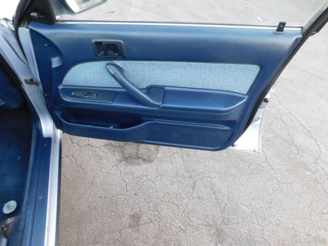 1989 Toyota Camry Deluxe - photo 11