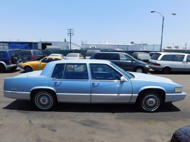 1990 Cadillac DeVille - photo 7