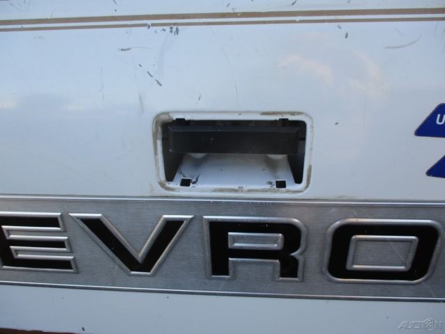 1990 Chevrolet C/K Pickup 2500 K2500 - photo 11
