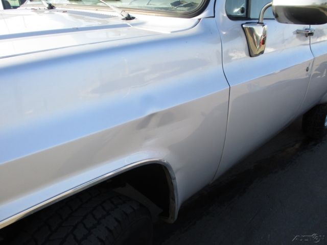 1990 Chevrolet Suburban V2500 - photo 10