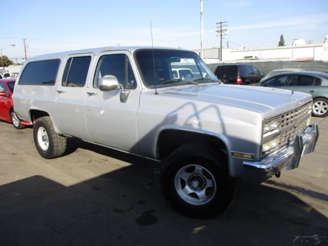 1990 Chevrolet Suburban V2500 - photo 8