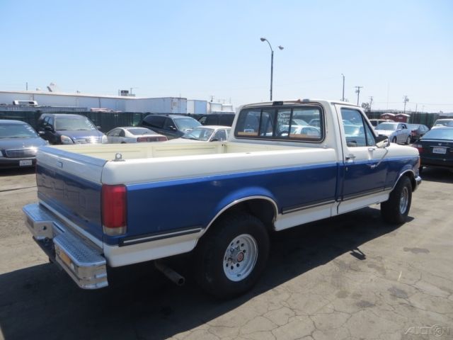 1990 Ford F-150 XLT Lariat Standard Cab Pickup 2-Door - photo 4