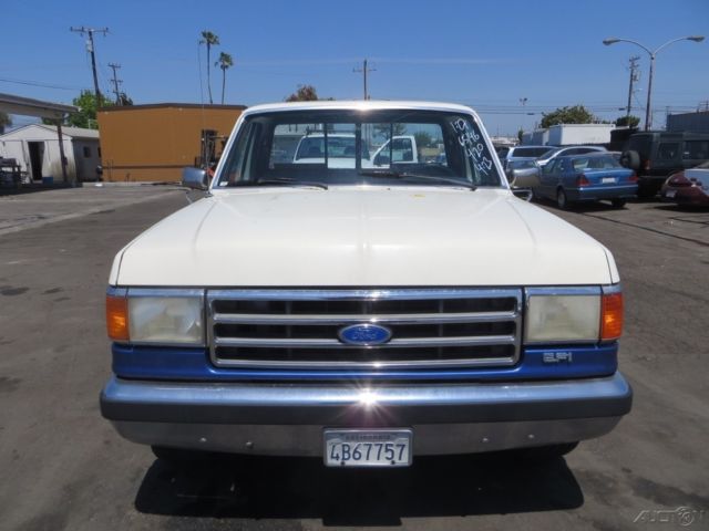 1990 Ford F-150 XLT Lariat Standard Cab Pickup 2-Door - photo 6