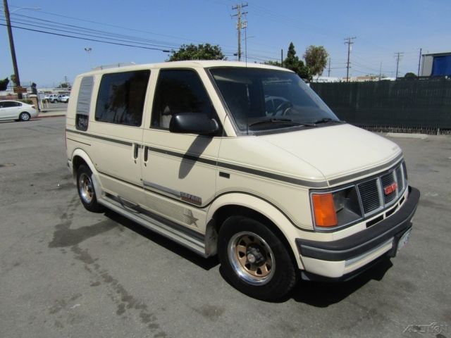 1990 GMC Safari - photo 7