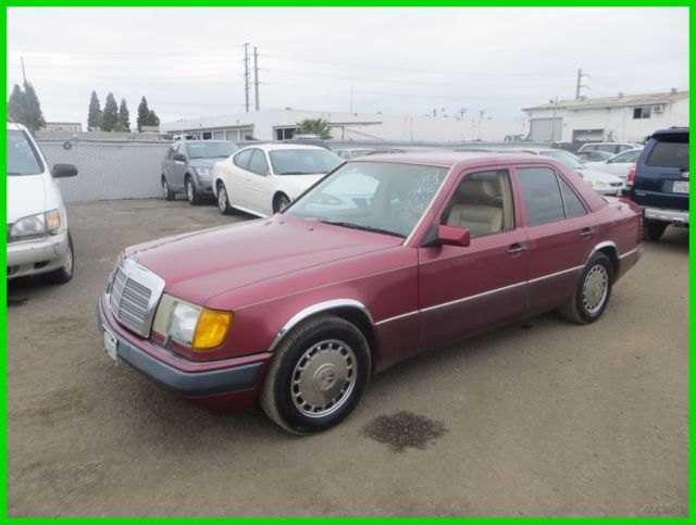 C 1990 Mercedes-Benz 300E 4 Dr Used 3L I6 12V Automatic NO RESERVE 1990 Mercedes-Benz 300-Series 4 Dr