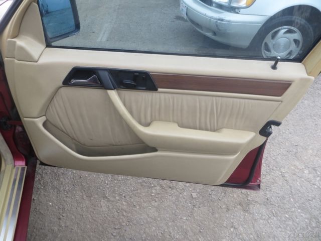 1990 Mercedes-Benz 300-Series 4 Dr - photo 12