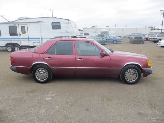 1990 Mercedes-Benz 300-Series 4 Dr - photo 6