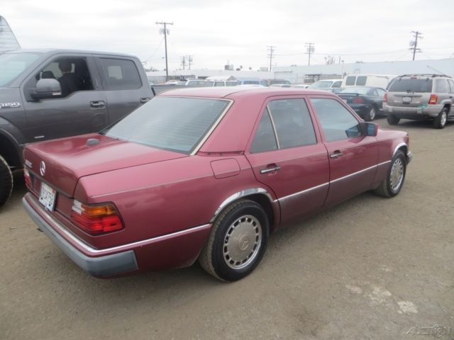 1990 Mercedes-Benz 300-Series 4 Dr - photo 8